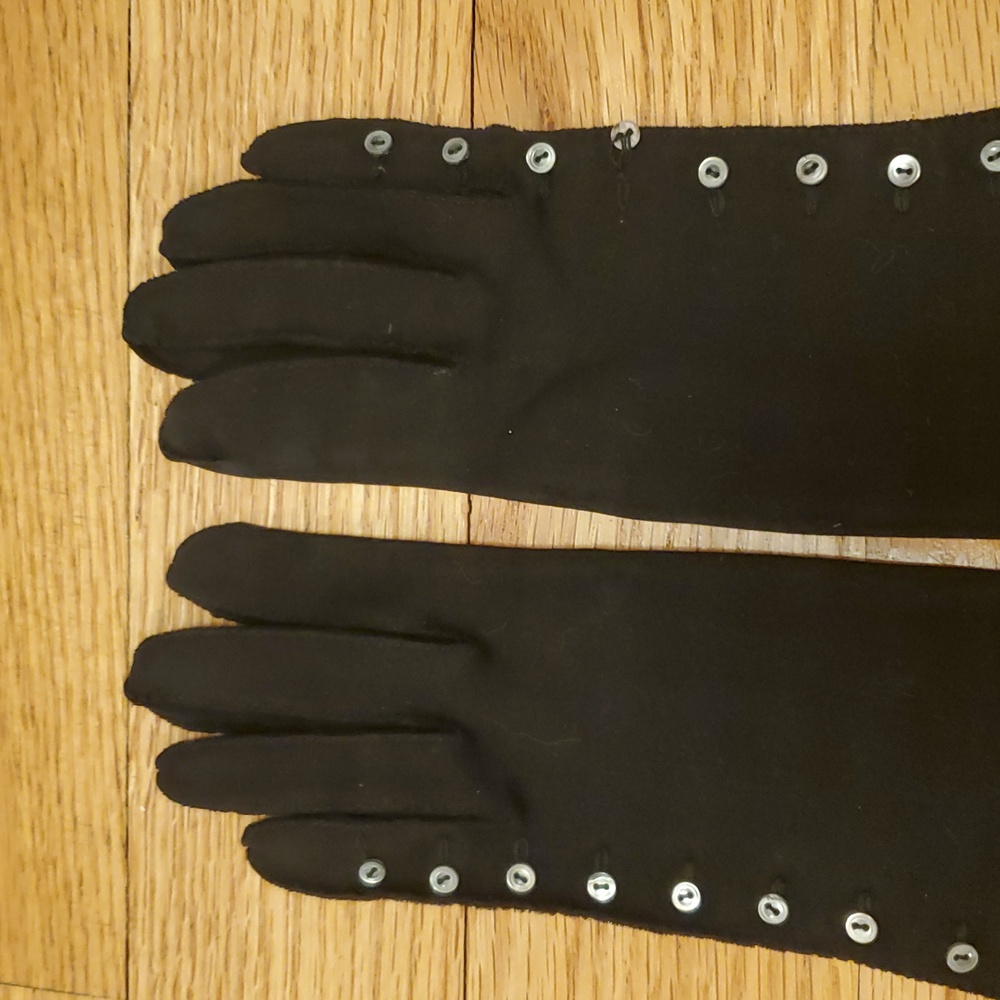 Vintage Duchess Long Black Gloves - Picture 7 of 13